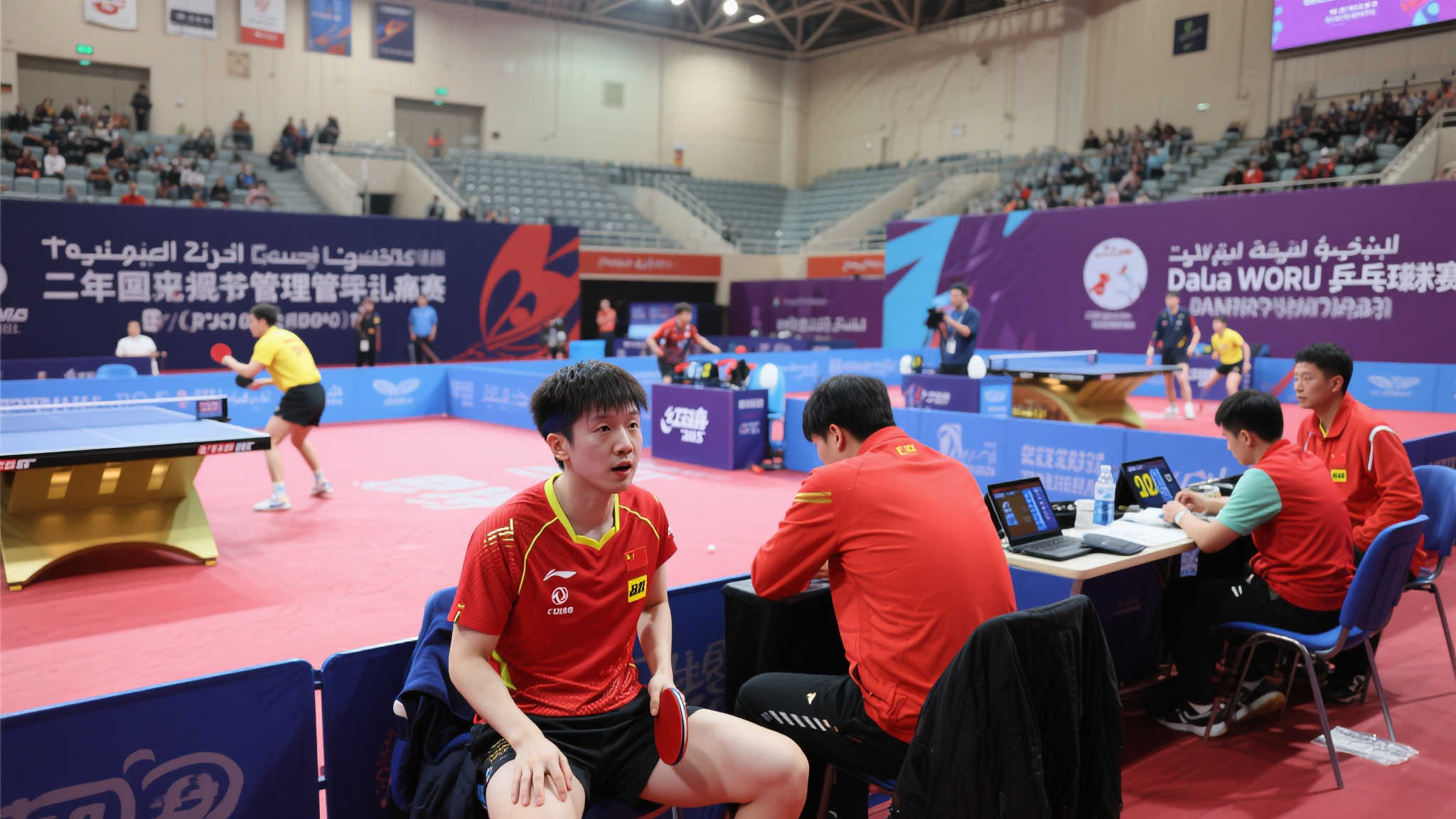 莱一前一后 莱一前一后