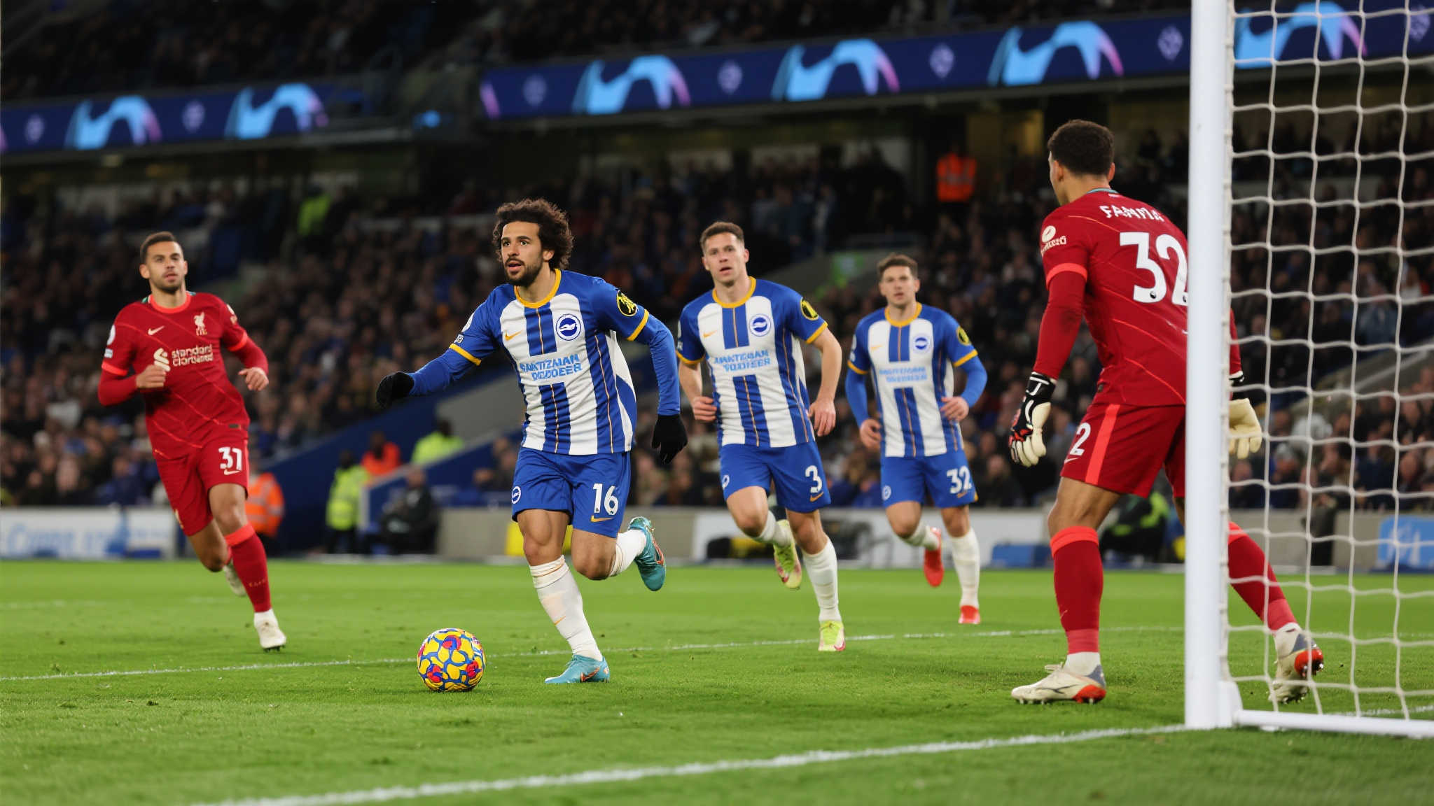 记者纷纷表 记者纷纷表